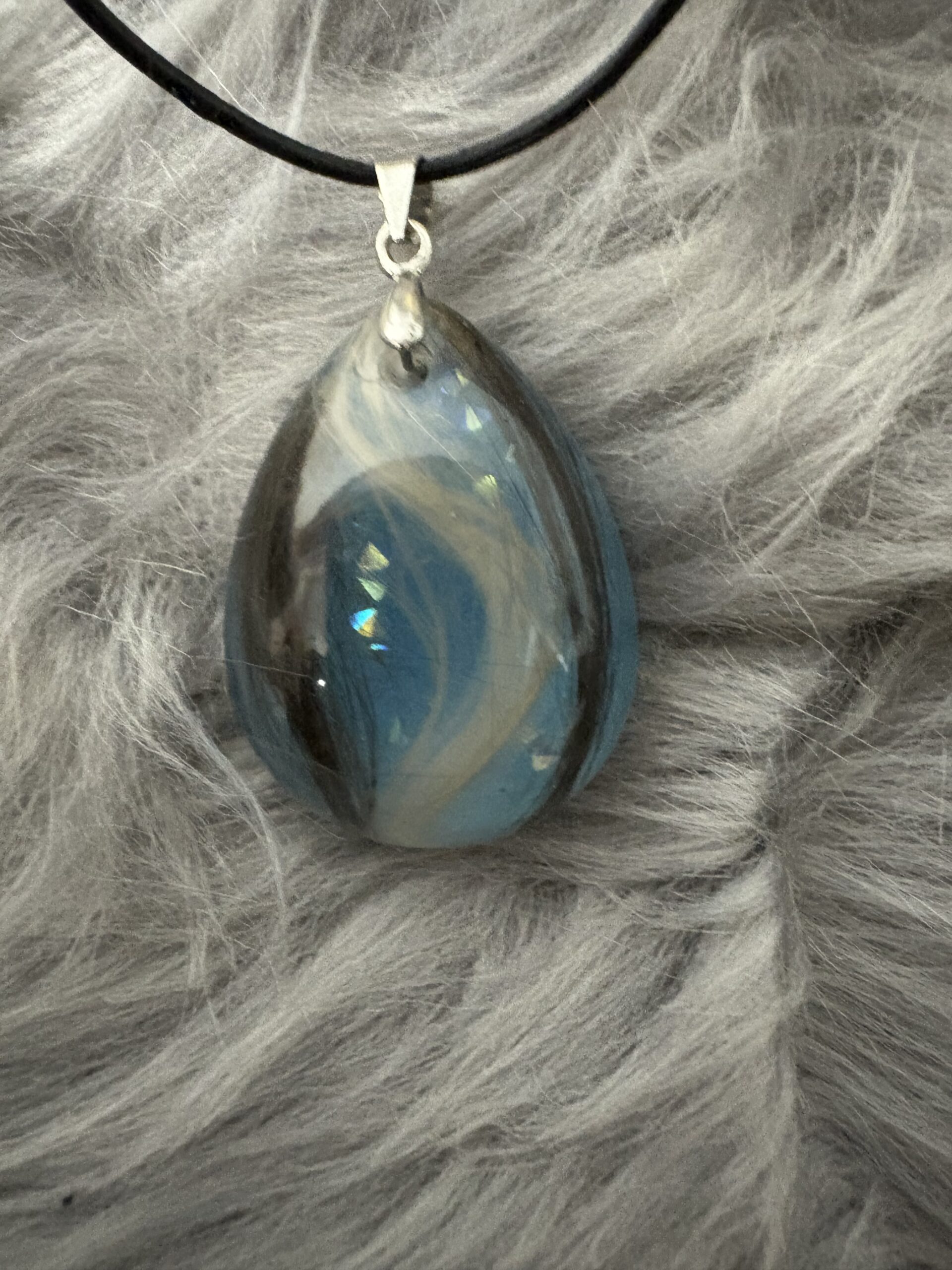 Tropfen-Anhänger – Bild 2